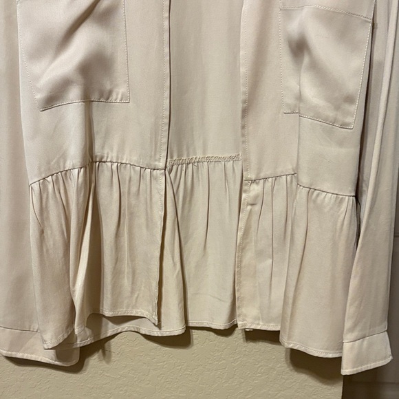 Cream Button-Front Jacket - Picture 4 of 7